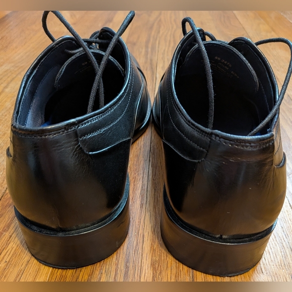 Men's Johnston & Murphy Classic Black Oxfords Size 8.5 - Picture 4 of 4
